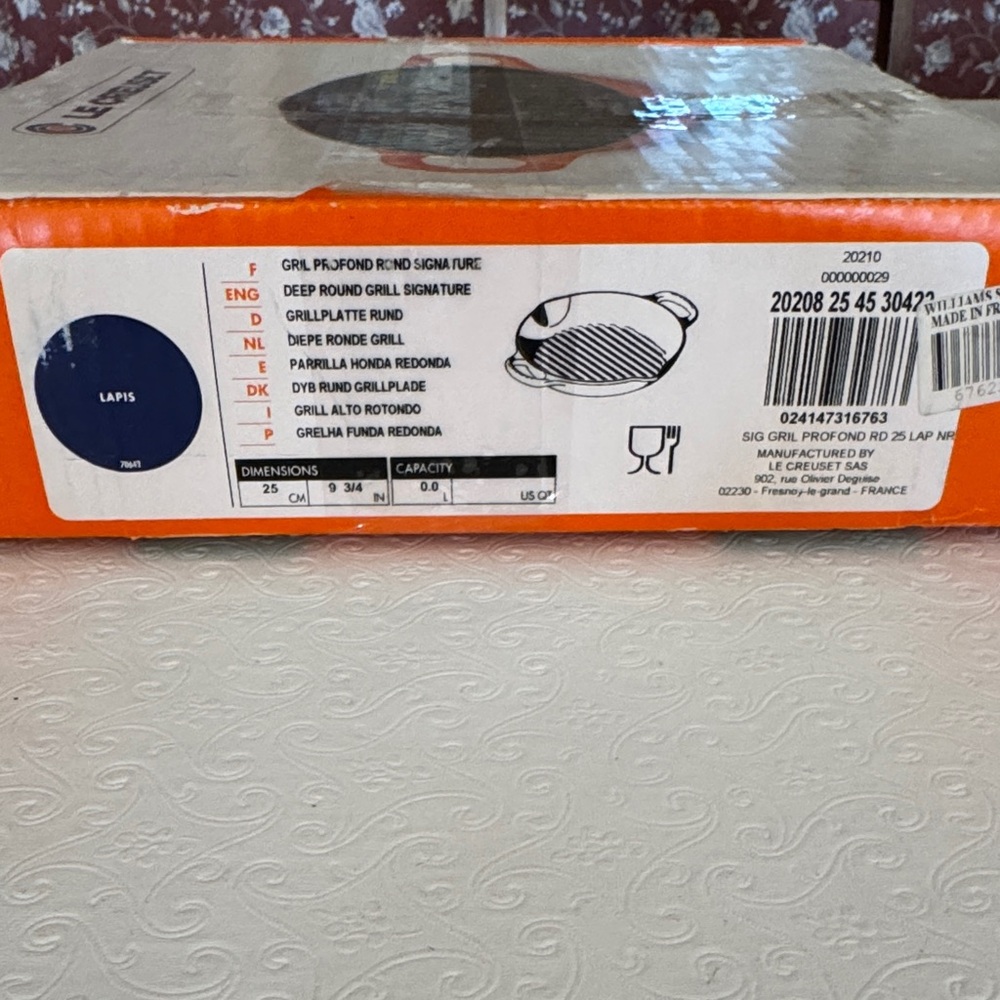 Le Creuset Lapis Cast Iron Grill Pan - Picture 4 of 11